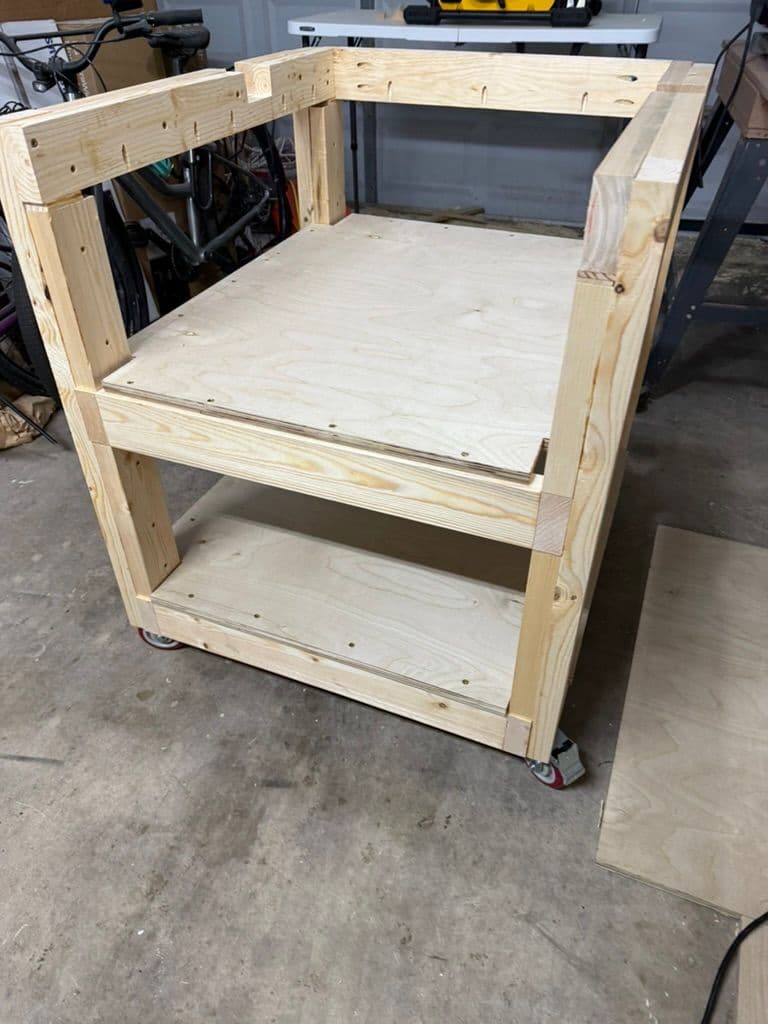 Expandable Outfeed Table